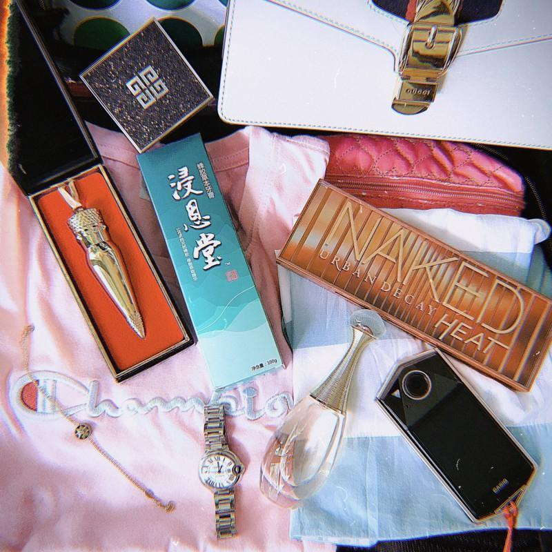 国货当自强!浸恩堂蜂胶草本牙膏 国货当自强!浸恩堂蜂胶草本牙膏