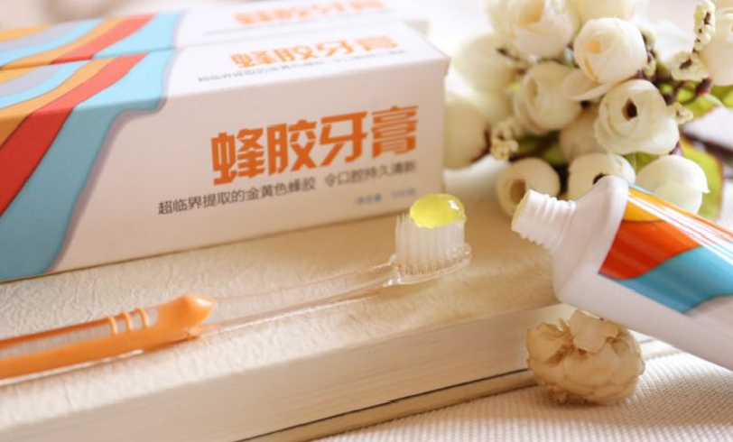 蜂胶牙膏好吗,蜂胶牙膏有什么作用和功效 蜂胶牙膏好吗,蜂胶牙膏有什么作用和功效