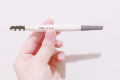 适合新手的两支便宜的眉笔测评 适合新手的两支便宜的眉笔测评