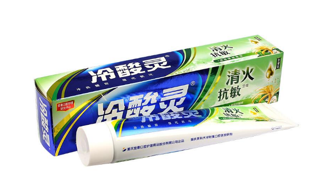 牙膏底部颜色条代表牙膏的好坏,那是你不知道颜色条代表什么 牙膏底部颜色条代表牙膏的好坏,那是你不知道颜色条代表什么