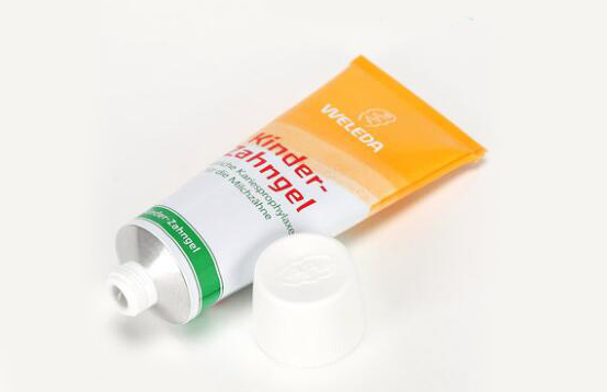 Weleda/维蕾德有机金盏花儿童牙膏 分享宝宝试用体验 Weleda/维蕾德有机金盏花儿童牙膏 分享宝宝试用体验