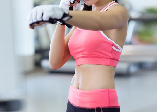 健身没动力?那是因为你缺少一件美貌的健身服 健身没动力?那是因为你缺少一件美貌的健身服