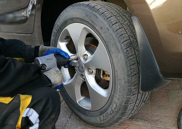 轮胎不静音?固特异御乘II代轮胎推荐给你 轮胎不静音?固特异御乘II代轮胎推荐给你