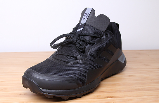 连绵阴雨?你需要一双防水的阿迪达斯户外鞋 连绵阴雨?你需要一双防水的阿迪达斯户外鞋