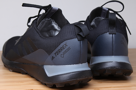 连绵阴雨?你需要一双防水的阿迪达斯户外鞋 连绵阴雨?你需要一双防水的阿迪达斯户外鞋