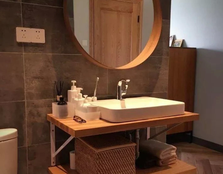 学会这三招收纳技巧 卫生间彻底告别脏乱差 学会这三招收纳技巧 卫生间彻底告别脏乱差