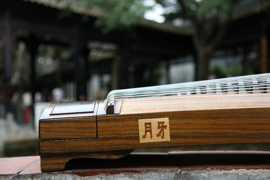 作为艺考生 如何选择适合自己的古筝 作为艺考生 如何选择适合自己的古筝