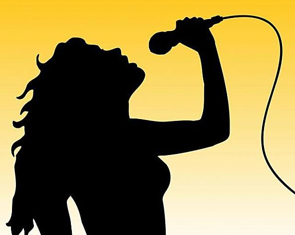 KTV唱歌为什么有时话筒会发出刺耳的啸叫声 KTV唱歌为什么有时话筒会发出刺耳的啸叫声