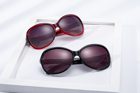 还不知道怎么凹造型?派丽蒙太阳镜开箱简评 还不知道怎么凹造型?派丽蒙太阳镜开箱简评