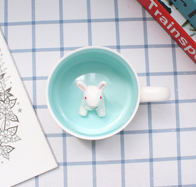 “铲屎官”和“猫奴”们看过来 你有一个萌宠杯子待领取 “铲屎官”和“猫奴”们看过来 你有一个萌宠杯子待领取