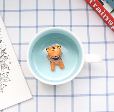 “铲屎官”和“猫奴”们看过来 你有一个萌宠杯子待领取 “铲屎官”和“猫奴”们看过来 你有一个萌宠杯子待领取