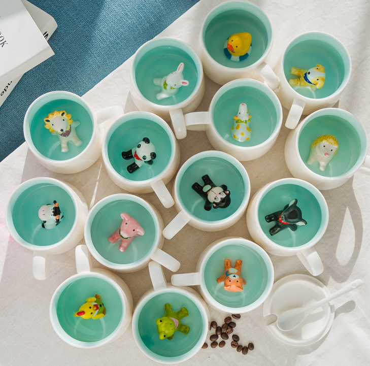 “铲屎官”和“猫奴”们看过来 你有一个萌宠杯子待领取 “铲屎官”和“猫奴”们看过来 你有一个萌宠杯子待领取