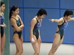 泳衣穿的对 遮肉、显瘦又好看 泳衣穿的对 遮肉、显瘦又好看