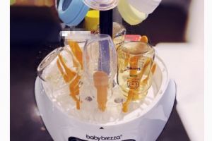 baby brezza奶瓶消毒器怎么样？带烘干吗？-1