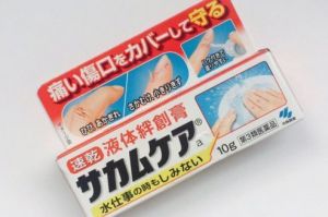 小林创可贴液体油漆味？真的不会掉吗？-1