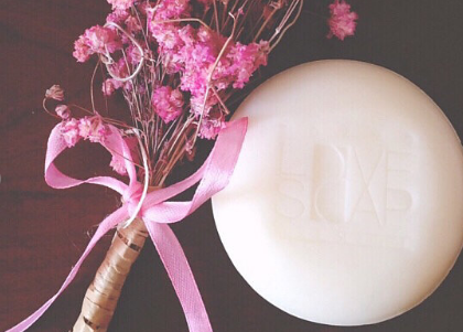 lovesoap美白皂好用吗？成分是什么？
