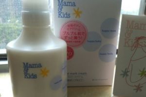 mamakids身体乳使用感好吗？什么质地？-1