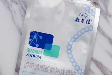 绽妍和敷尔佳哪个效果更好？适合什么时候使用？-1
