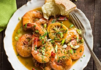 锅具太多很麻烦?一口进口炒锅撑起你的厨房 锅具太多很麻烦?一口进口炒锅撑起你的厨房