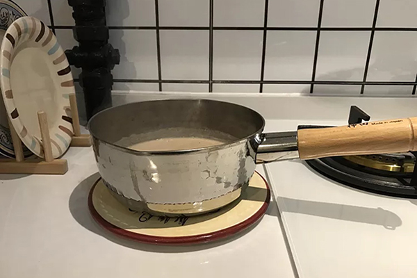 夏天吃出水光肌的小tips——进口奶锅轻松打造 夏天吃出水光肌的小tips——进口奶锅轻松打造