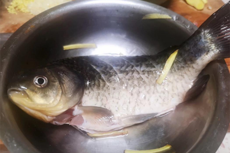 进口炒锅意悠芙让你煎鱼不粘锅不掉皮 进口炒锅意悠芙让你煎鱼不粘锅不掉皮