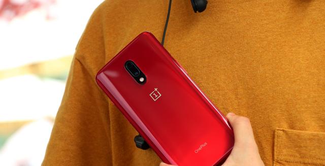 一加7真实上手体验:这个价位的真机皇 一加7真实上手体验:这个价位的真机皇