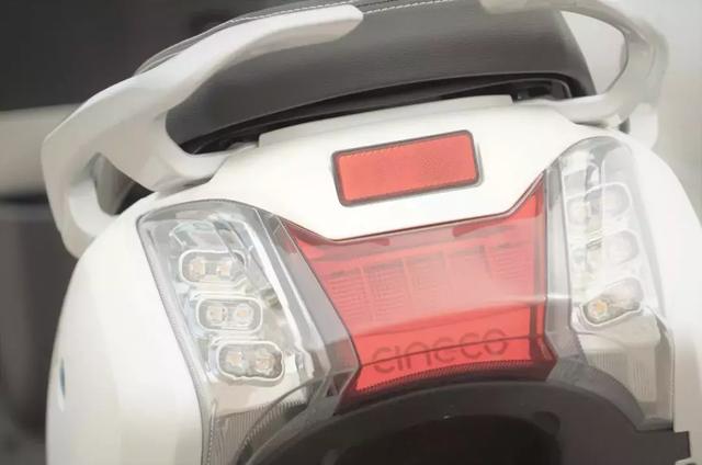 宗申电动摩托车森蓝评测,均速20续航可达100km,匀速40续航仅60k 宗申电动摩托车森蓝评测,均速20续航可达100km,匀速40续航仅60k