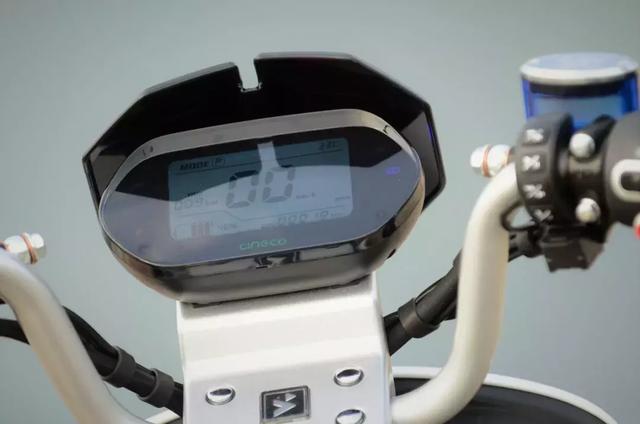 宗申电动摩托车森蓝评测,均速20续航可达100km,匀速40续航仅60k 宗申电动摩托车森蓝评测,均速20续航可达100km,匀速40续航仅60k