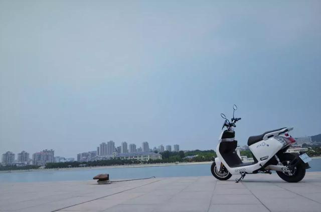 宗申电动摩托车森蓝评测,均速20续航可达100km,匀速40续航仅60k 宗申电动摩托车森蓝评测,均速20续航可达100km,匀速40续航仅60k