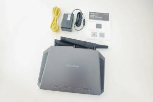 经典的「旗舰路由」，Netgear R7000 上手体验-1