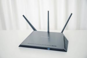 经典的「旗舰路由」，Netgear R7000 上手体验-2