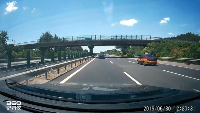 摄录与速通相结合,一机两用的360记录仪G380让你的风挡更规整 摄录与速通相结合,一机两用的360记录仪G380让你的风挡更规整