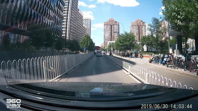 摄录与速通相结合,一机两用的360记录仪G380让你的风挡更规整 摄录与速通相结合,一机两用的360记录仪G380让你的风挡更规整