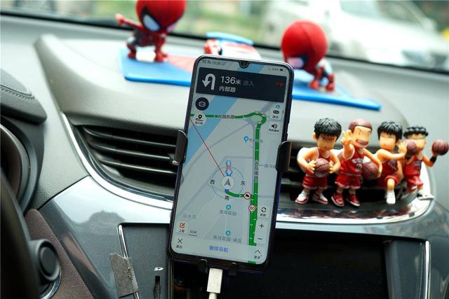 售价38,可以自动固定小米,华为,vivo手机,好吧!我是标题党 售价38,可以自动固定小米,华为,vivo手机,好吧!我是标题党