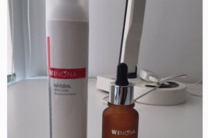 薇诺娜舒敏保湿精华好用吗？适合换季用吗？-1