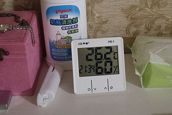 华盛电子干湿温度计好用吗？华盛电子干湿温度计介绍？-1
