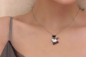 周睿珠宝是真的吗？周睿珠宝兔子项链多少钱？-1