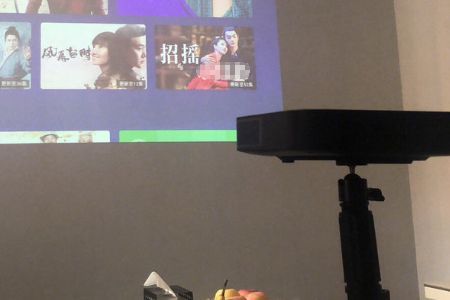 极米z6x梯形校正教程？值得入手吗？-1