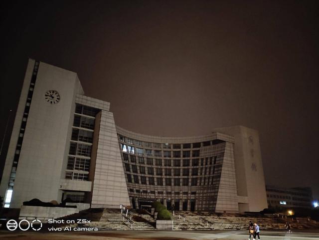 重度使用两周的vivo Z5x深度测评!这些独特体验你应该知道 重度使用两周的vivo Z5x深度测评!这些独特体验你应该知道