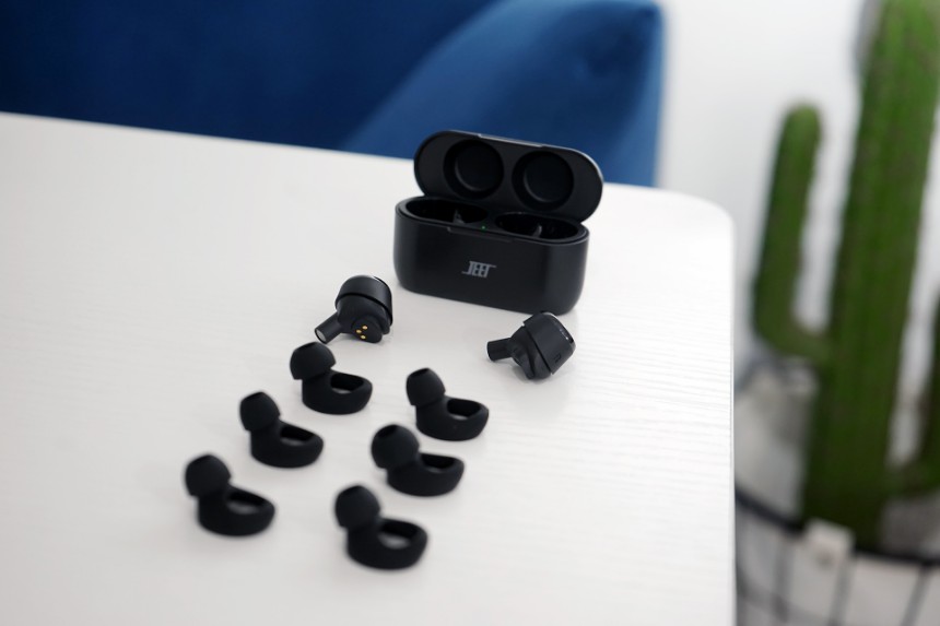 JEET Air Plus真无线蓝牙耳机,好音质本该如此,媲美千元耳机 JEET Air Plus真无线蓝牙耳机,好音质本该如此,媲美千元耳机