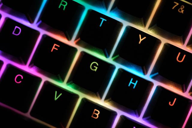 弹指之间就是爽,杜伽K310机械键盘评测报告 弹指之间就是爽,杜伽K310机械键盘评测报告