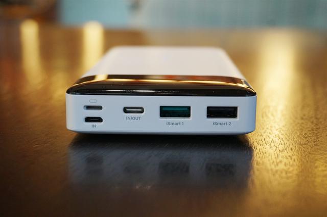 Mfi认证、20000mAh只需99元?RAVPOWER充电宝上手评测,真香 Mfi认证、20000mAh只需99元?RAVPOWER充电宝上手评测,真香