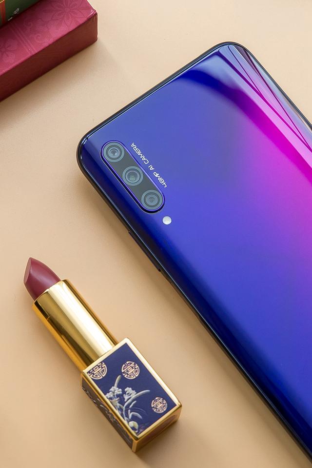 荣耀9X PRO秀出新花样,距旗舰巅峰就差一步了 荣耀9X PRO秀出新花样,距旗舰巅峰就差一步了