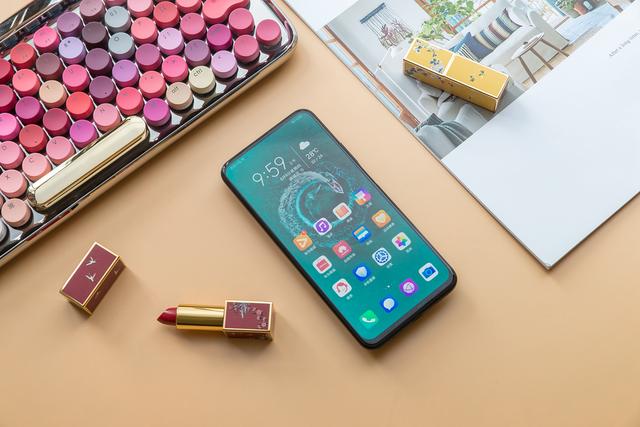 荣耀9X PRO秀出新花样,距旗舰巅峰就差一步了 荣耀9X PRO秀出新花样,距旗舰巅峰就差一步了