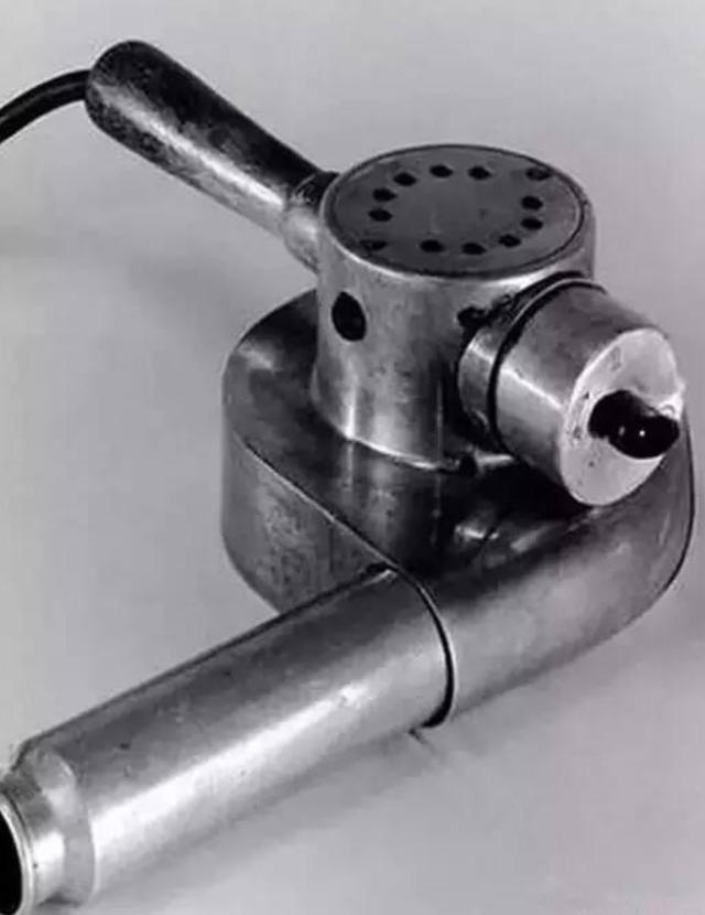 不伤头发的莱克吹风机,释放水离子,干发更护发 不伤头发的莱克吹风机,释放水离子,干发更护发