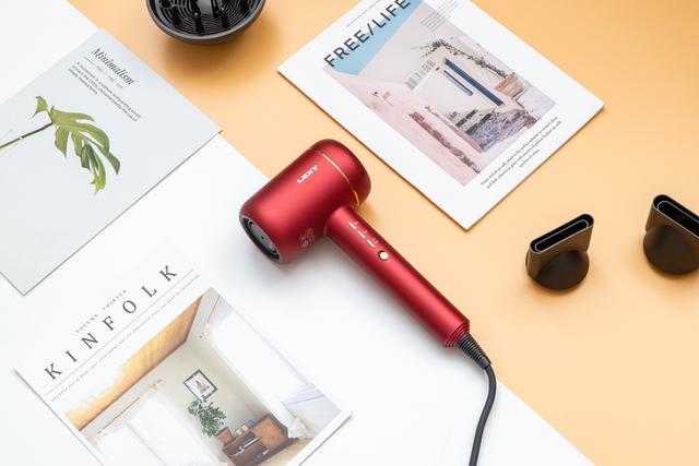 不伤头发的莱克吹风机,释放水离子,干发更护发 不伤头发的莱克吹风机,释放水离子,干发更护发