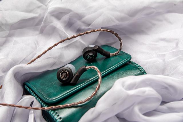 卖三千块的耳机究竟体验如何——达音科3001 Pro评测 卖三千块的耳机究竟体验如何——达音科3001 Pro评测