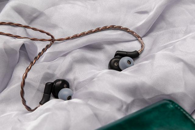 卖三千块的耳机究竟体验如何——达音科3001 Pro评测 卖三千块的耳机究竟体验如何——达音科3001 Pro评测