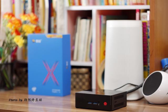 很惊奇:比电视盒子还要小的电脑性能这么给力,零刻EQ55 很惊奇:比电视盒子还要小的电脑性能这么给力,零刻EQ55