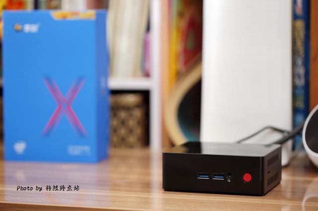 很惊奇:比电视盒子还要小的电脑性能这么给力,零刻EQ55 很惊奇:比电视盒子还要小的电脑性能这么给力,零刻EQ55